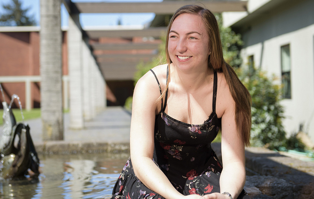 Sydney Owada '19 