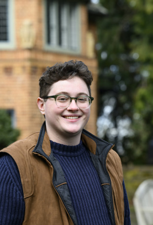 Eli Bricknell BA '23
