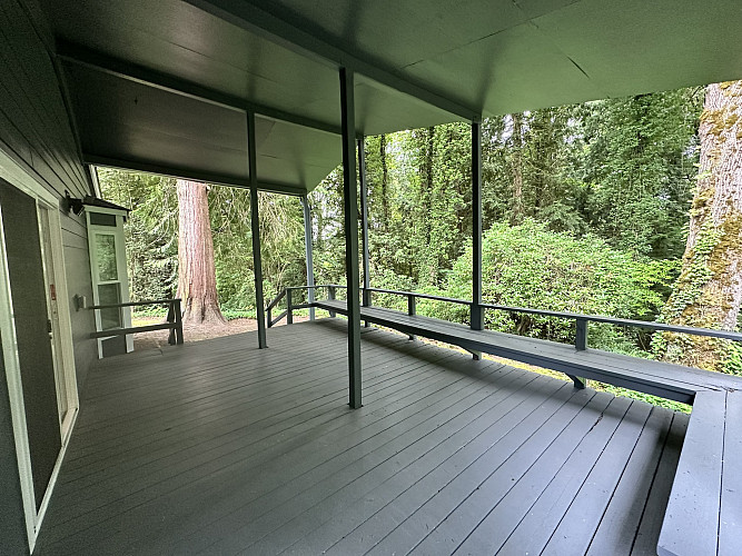 10025 Back deck 2