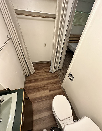 10025- Bedroom #3- half bath -2