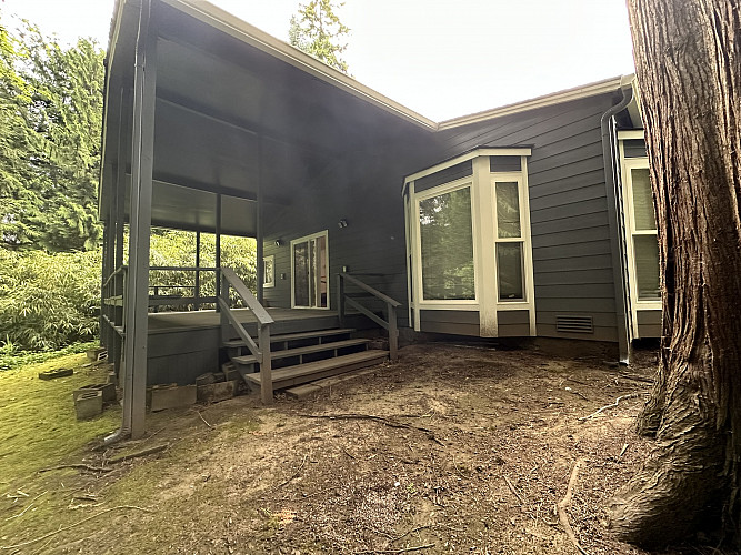 10025 Back Deck 4