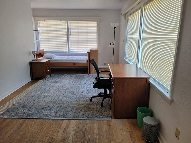 9919-Bedroom #1-1