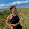 Arina Khoruzhenko Photo