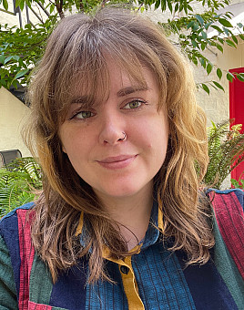 Photo of Carrie Anne Jones