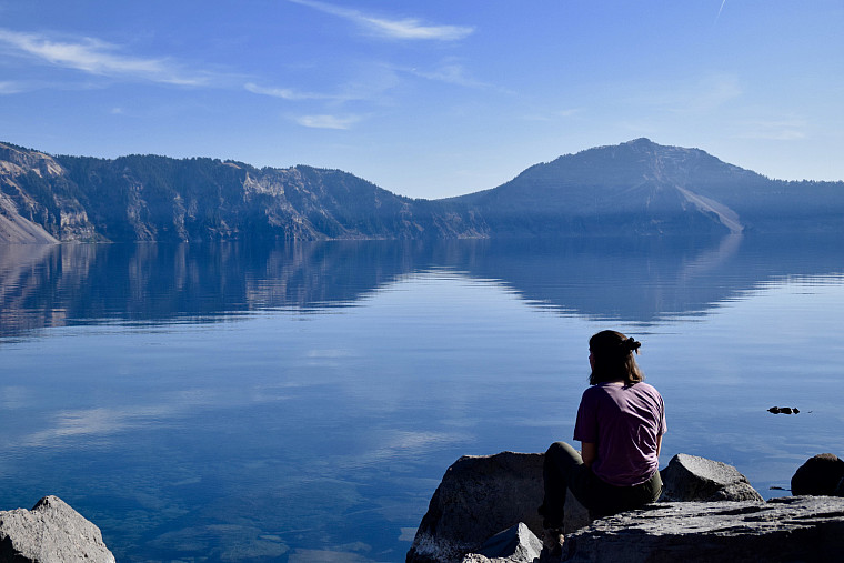 Lakeside view at Crater Lake
