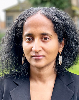 Krishnan Ranjani BA '06, MAT '11