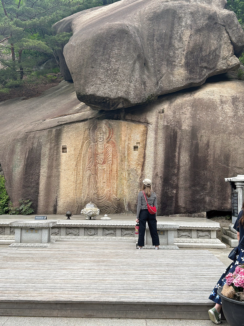 Mattie Harrop BA '26 at Samcheonsa Temple, Uijeongbu, South Korea.