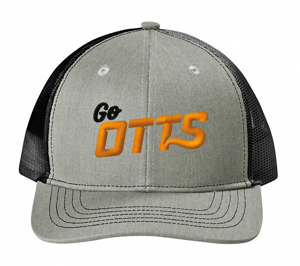 Get your own otterly fantastic spirit gear at go.lclark.edu/otts!