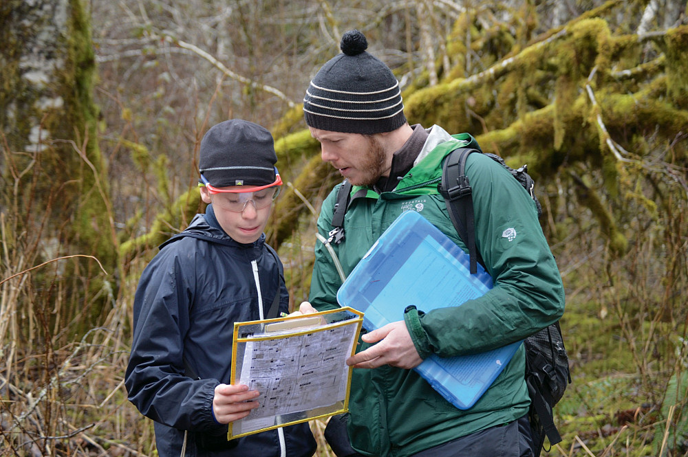 Lowes' students carry out an annual ecological field study to assess the health of Lousignont Creek in the Hyla Woods experimental forest.