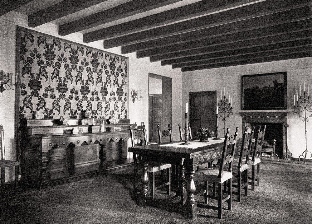 Manor house dining room (ca. 1930)