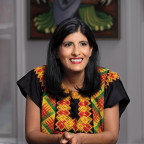 Paloma González BA '04