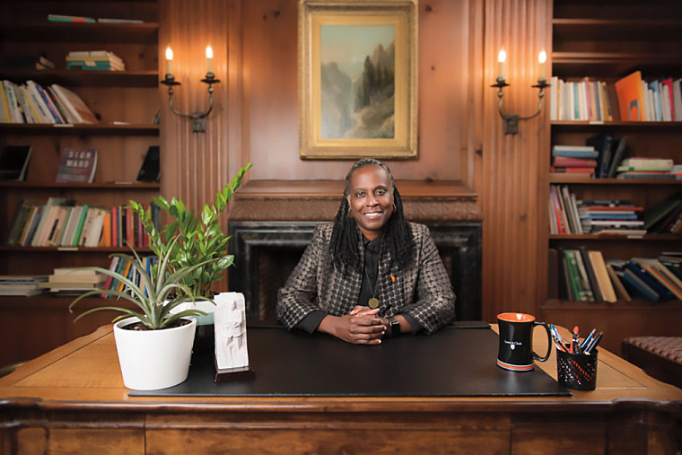 Photo of Dr. Robin Holmes-Sullivan at a desk