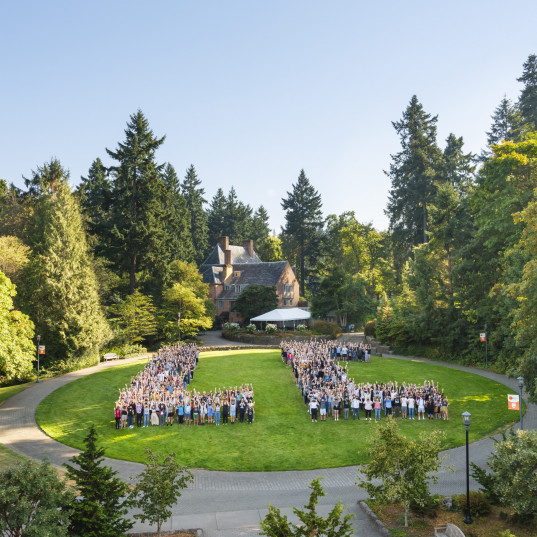 Class of 2025 on the Glade