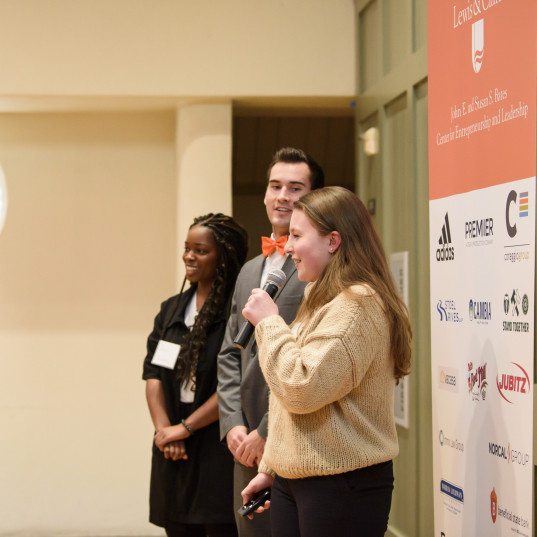 Students presenting at the 2020 Winterim pitch competition.