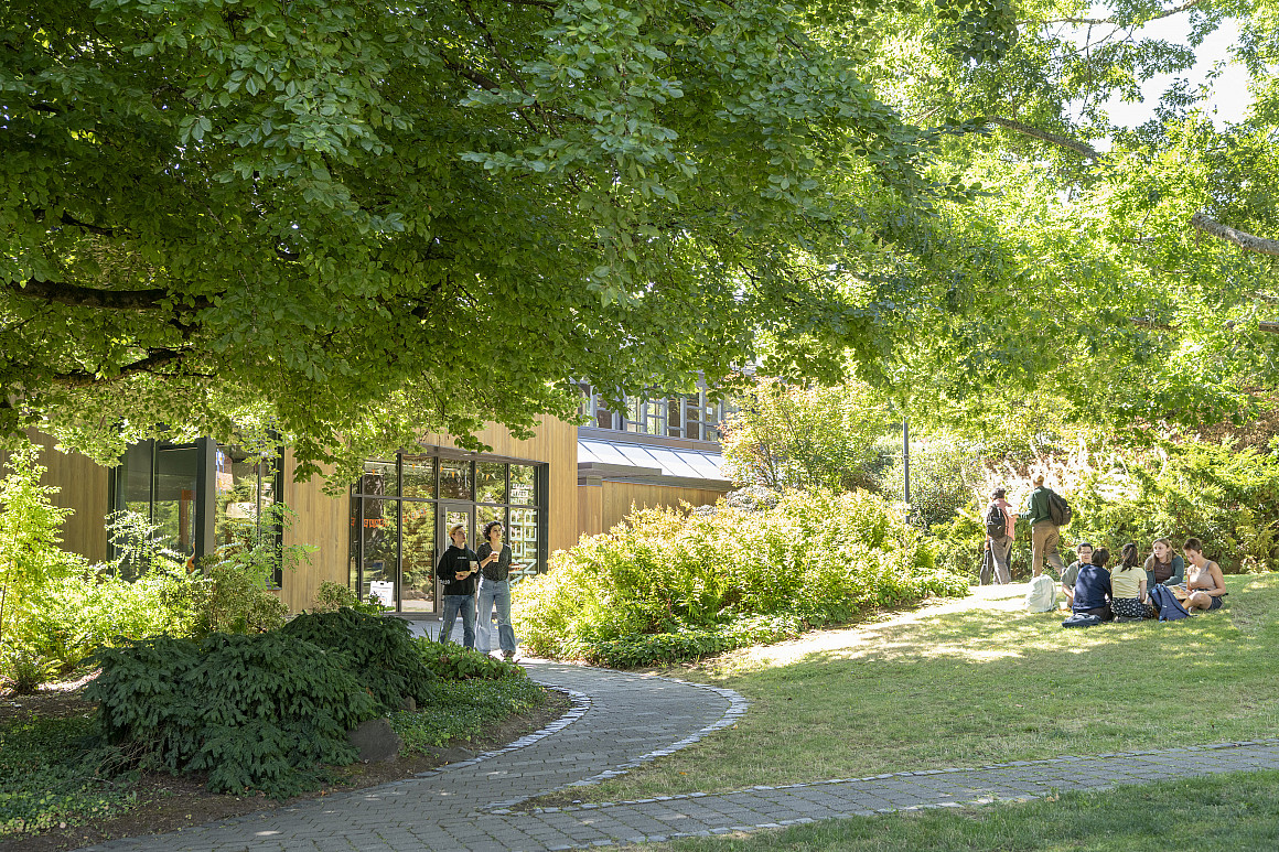 Lewis & Clark's Career Center offers a variety of ways for students to gain real-world experience through internships.
