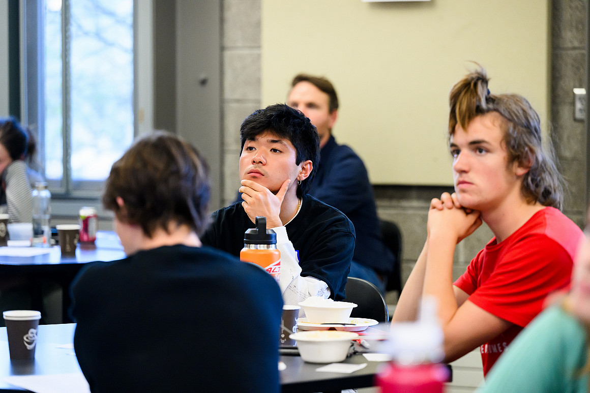 L&C students listen to fellow community members share their personal experiences regarding water quality in Oregon and their hometowns.