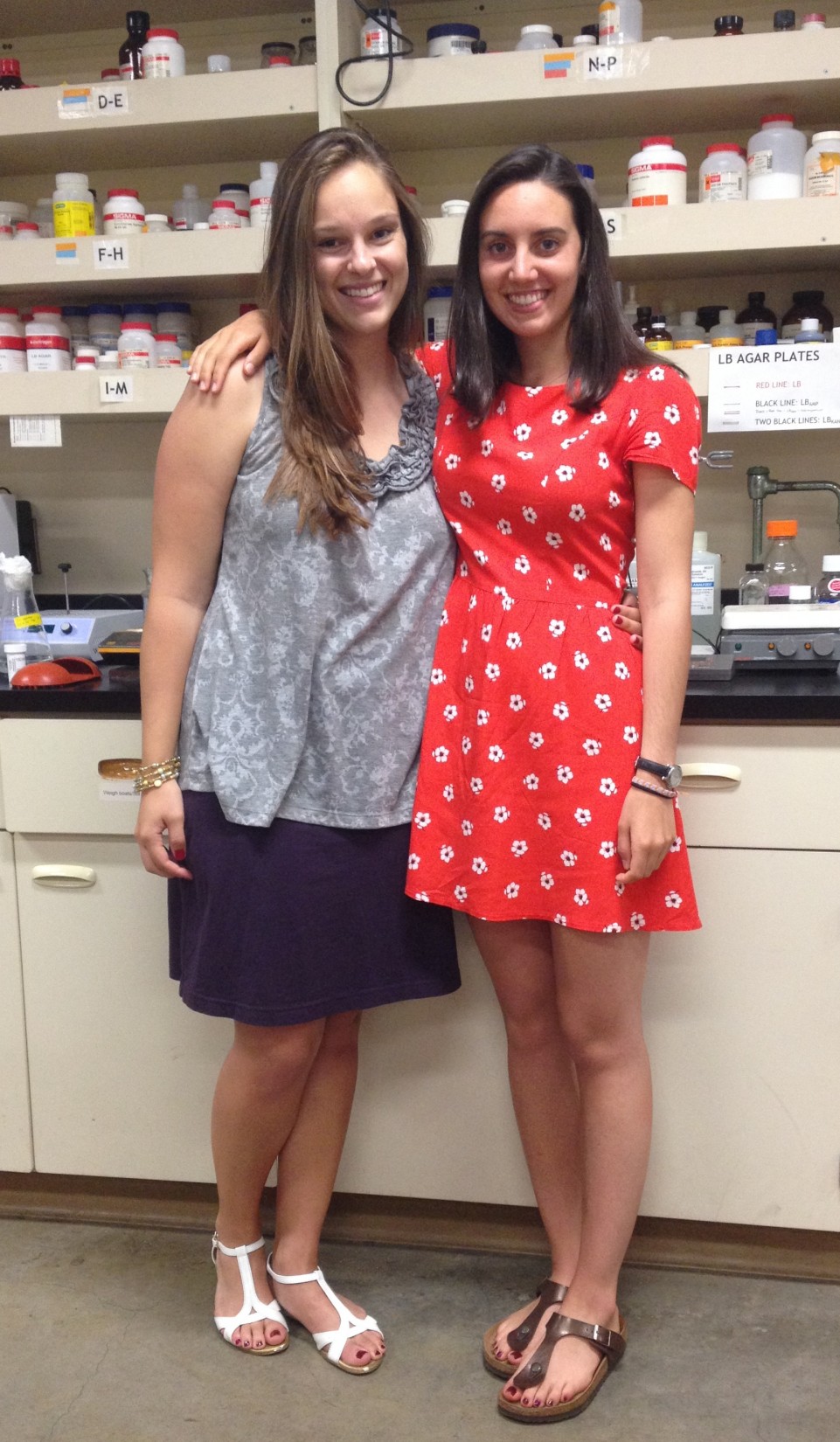Holly Thomson '16 and Sarah Lowenstein '15